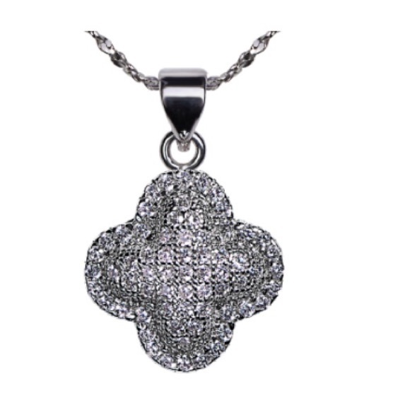 Jewelry - White Gold Pave Clover Diamond Necklace